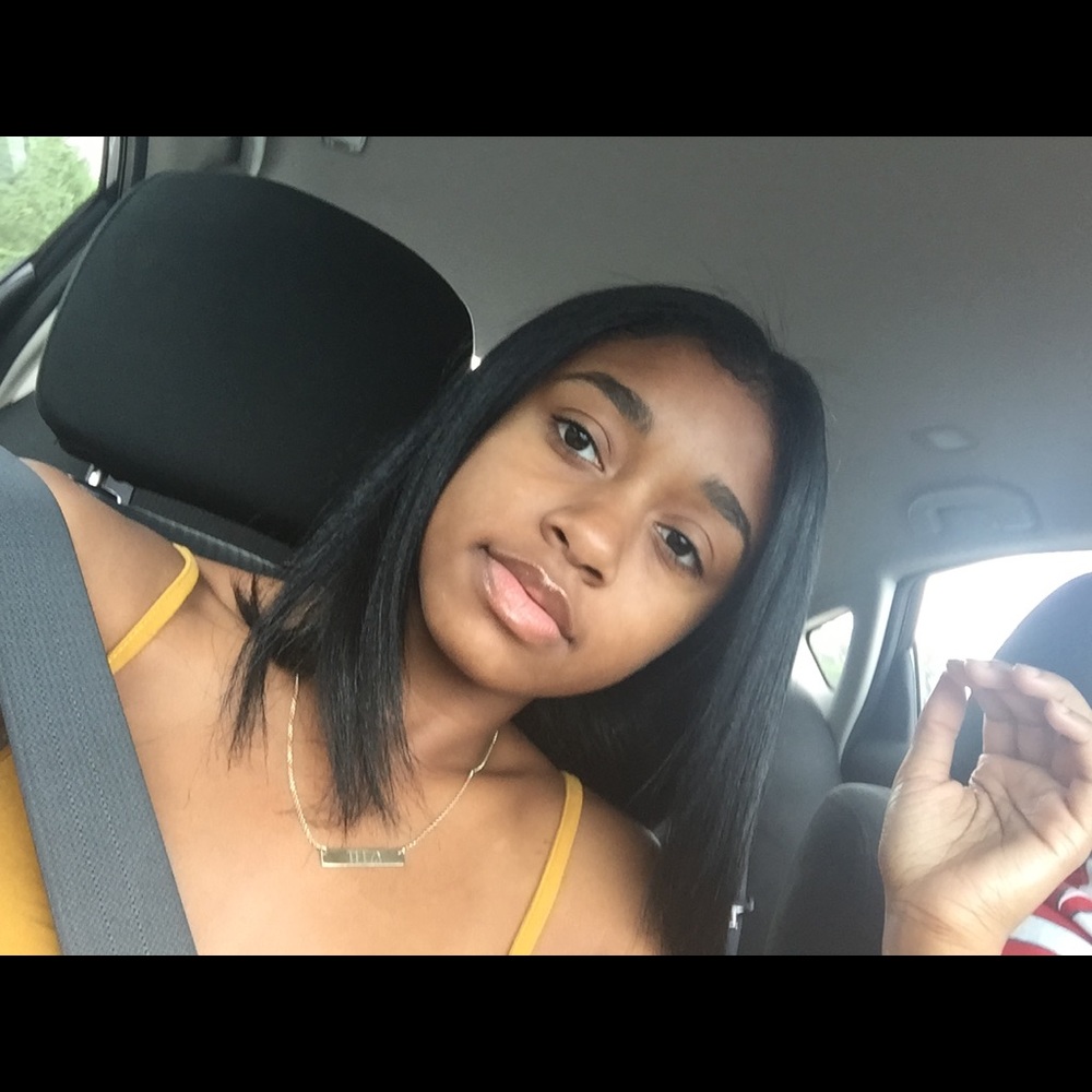 Meet your Posher, Tayjah